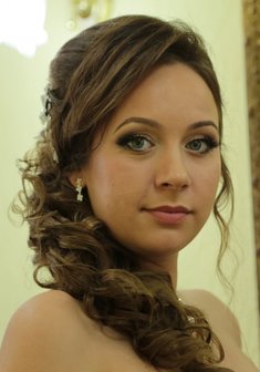 Cвадебная прическа Т16636 с распущенными волосами