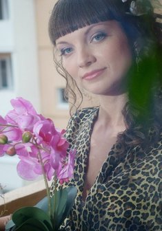 Попова Любовь