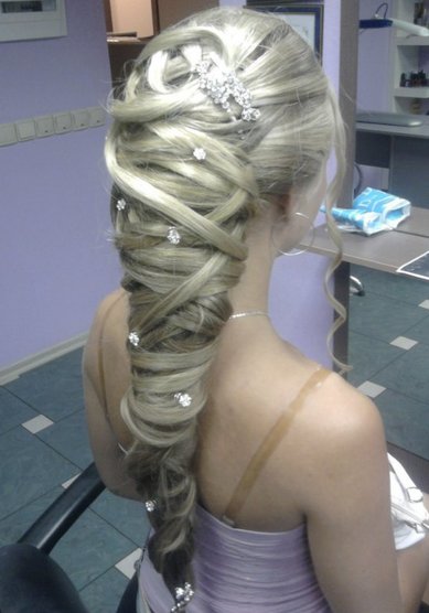 Свадебная прическа А16667 - Парикмахер-стилист Анастасия Глотова