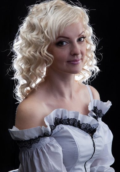 Свадебная прическа А16671 - Парикмахер-стилист Анастасия Глотова