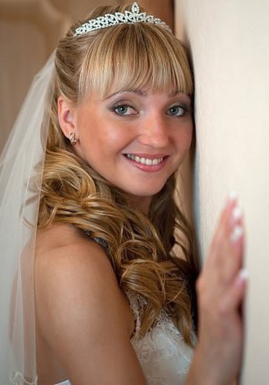 Прическа на свадьбу Л16684 - Стилист-визажист Любовь Попова