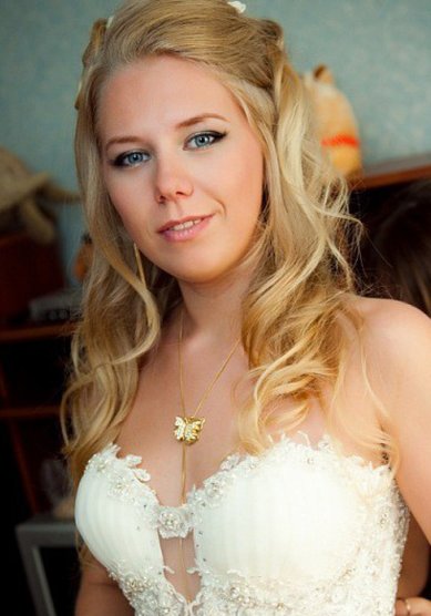 Прическа на свадьбу Л16686 - Стилист-визажист Любовь Попова